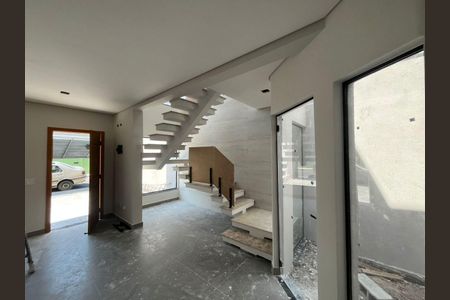 Casa à venda com 3 quartos, 133m² em Horto Florestal, São Paulo