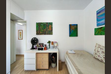 Quarto 1 de apartamento para alugar com 2 quartos, 62m² em Vila Isabel, Rio de Janeiro