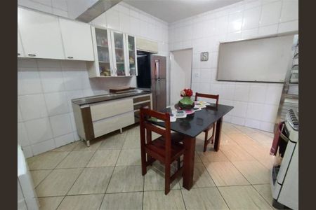 Casa à venda com 150m², 3 quartos e 2 vagas