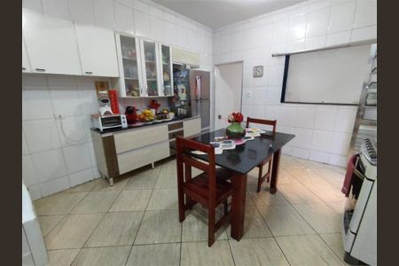 Casa à venda com 150m², 3 quartos e 2 vagas