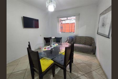Casa à venda com 150m², 3 quartos e 2 vagas