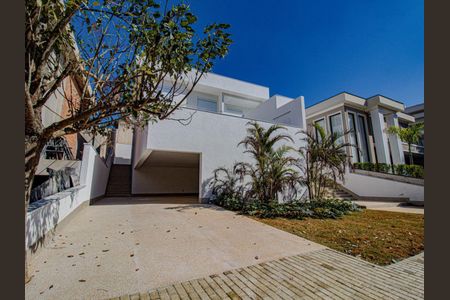 Casa à venda com 365m², 4 quartos e sem vaga