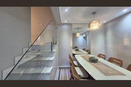 Casa à venda com 2 quartos, 96m² em Vila Borges, São Paulo