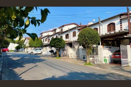 Casa à venda com 125m², 4 quartos e 2 vagas