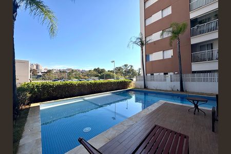 Apartamento à venda com 61m², 3 quartos e 1 vagaÁrea comum - Piscina