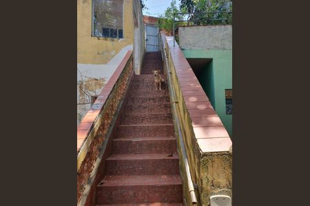 Casa à venda com 213m², 3 quartos e sem vaga