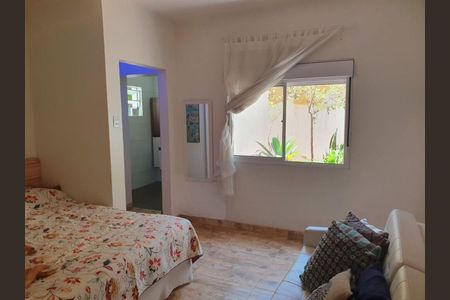 Casa à venda com 213m², 3 quartos e sem vaga