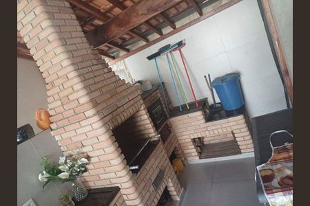 Casa à venda com 260m², 3 quartos e 3 vagas