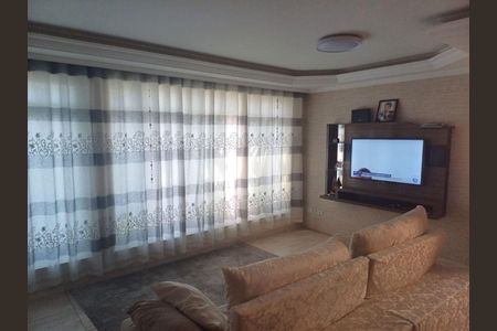 Casa à venda com 3 quartos, 260m² em Jardim Vivan, São Paulo