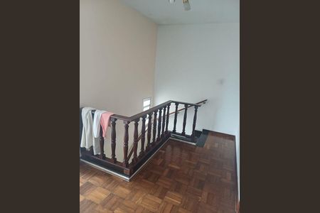 Casa à venda com 260m², 3 quartos e 3 vagas