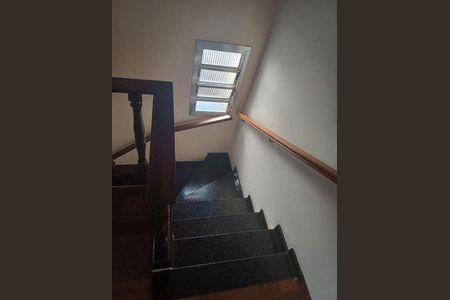 Casa à venda com 260m², 3 quartos e 3 vagas