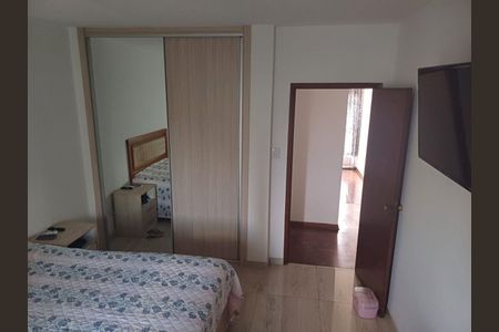 Casa à venda com 260m², 3 quartos e 3 vagas