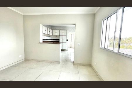 Casa à venda com 220m², 3 quartos e 2 vagas