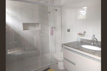 Casa à venda com 3 quartos, 220m² em Jardim Virginia Bianca, São Paulo