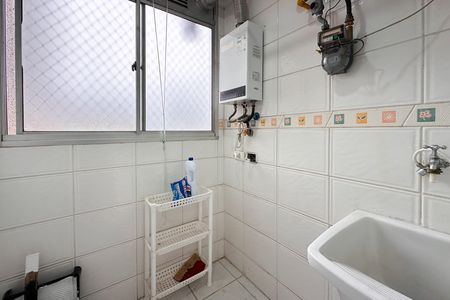 Apartamento para alugar com 70m², 2 quartos e 1 vaga Apartamento para alugar com 70m², 2 quartos e 1 vagaÁrea de Serviço