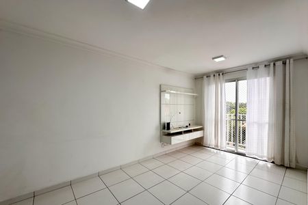 Apartamento para alugar com 70m², 2 quartos e 1 vaga Apartamento para alugar com 70m², 2 quartos e 1 vagaSala