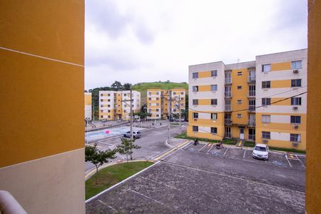 Vista da Sala de apartamento para alugar com 2 quartos, 45m² em Monjolos, São Gonçalo