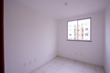 Quarto 1 de apartamento para alugar com 2 quartos, 45m² em Monjolos, São Gonçalo