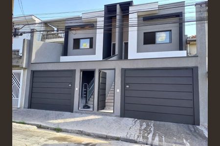 Casa à venda com 110m², 3 quartos e 2 vagas
