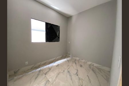 Casa à venda com 3 quartos, 110m² em Jardim Bandeirantes (Zona Norte), São Paulo