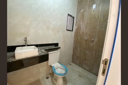Casa à venda com 110m², 3 quartos e 2 vagas