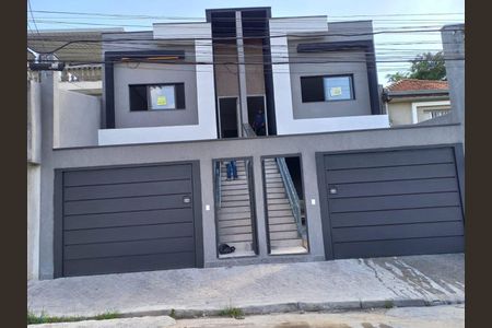 Casa à venda com 110m², 3 quartos e 2 vagas