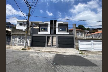 Casa à venda com 110m², 3 quartos e 2 vagas