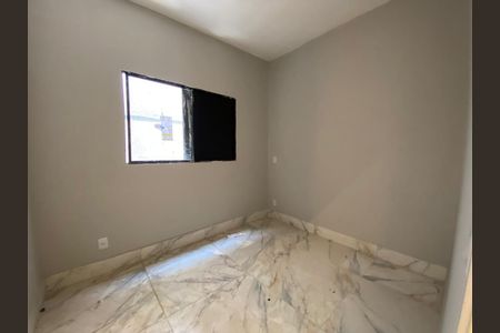 Casa à venda com 3 quartos, 110m² em Jardim Bandeirantes (Zona Norte), São Paulo