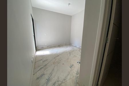 Casa à venda com 3 quartos, 110m² em Jardim Bandeirantes (Zona Norte), São Paulo