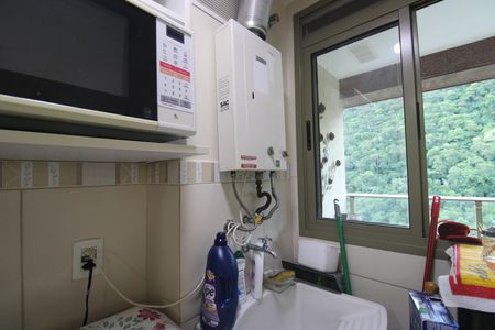 Apartamento à venda com 70m², 2 quartos e 1 vagaÁrea de serviço