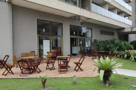 Apartamento à venda com 70m², 2 quartos e 1 vagaÁrea comum
