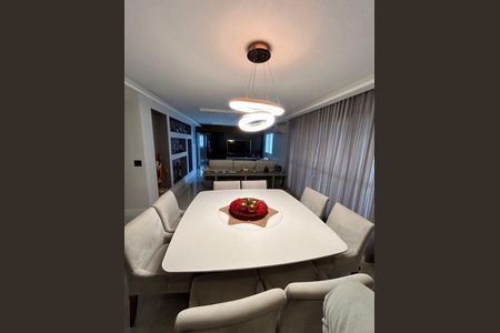 Apartamento à venda com 171m², 3 quartos e 3 vagas