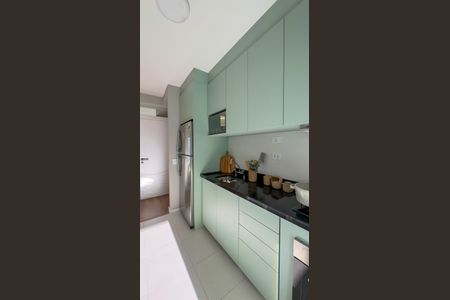 Apartamento à venda com 94m², 2 quartos e 1 vaga Apartamento à venda com 94m², 2 quartos e 1 vagaCozinha e Área de Serviço