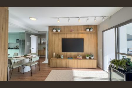 Apartamento à venda com 94m², 2 quartos e 1 vaga Apartamento à venda com 94m², 2 quartos e 1 vagaSala