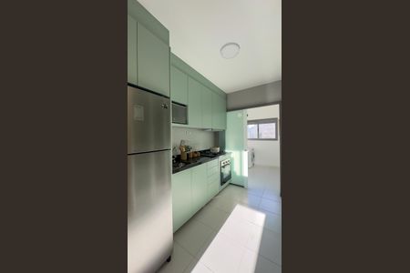 Apartamento à venda com 94m², 2 quartos e 1 vaga Apartamento à venda com 94m², 2 quartos e 1 vagaCozinha e Área de Serviço