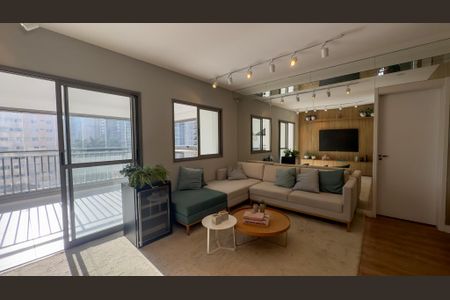 Apartamento à venda com 94m², 2 quartos e 1 vaga Apartamento à venda com 94m², 2 quartos e 1 vagaSala