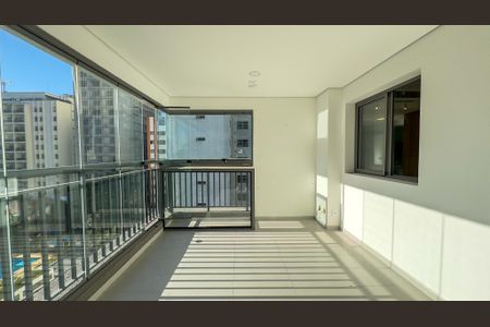 Apartamento à venda com 94m², 2 quartos e 1 vaga Apartamento à venda com 94m², 2 quartos e 1 vagaSacada