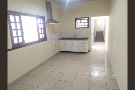 Casa à venda com 2 quartos, 239m² em Vila Souza, São Paulo