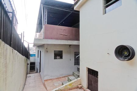 Área externa de casa à venda com 2 quartos, 239m² em Vila Souza, São Paulo