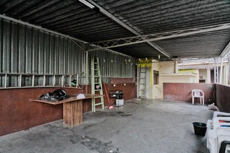 Área externa de casa à venda com 2 quartos, 239m² em Vila Souza, São Paulo
