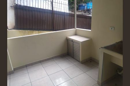 Casa à venda com 2 quartos, 239m² em Vila Souza, São Paulo