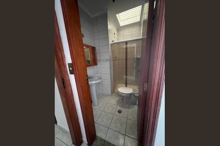Casa à venda com 95m², 2 quartos e sem vaga