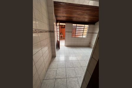 Casa à venda com 95m², 2 quartos e sem vaga