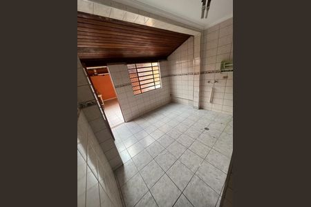 Casa à venda com 95m², 2 quartos e sem vaga
