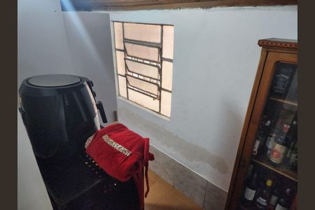 Casa à venda com 3 quartos, 100m² em Vila Souza, São Paulo