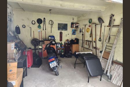 Casa à venda com 100m², 3 quartos e 2 vagas