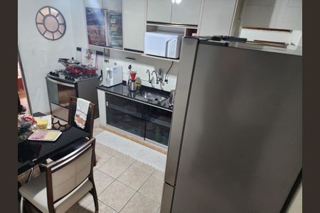 Casa à venda com 100m², 3 quartos e 2 vagas