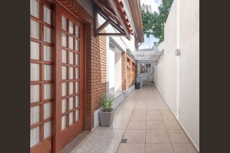 Casa à venda com 312m², 3 quartos e 3 vagas