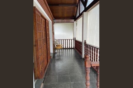 Casa à venda com 312m², 3 quartos e 3 vagas