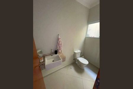 Casa à venda com 3 quartos, 90m² em Vila Rosa, São Paulo